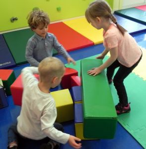 4) Collaboration, entraide et coopération 4) Collaboration, entraide et coopération